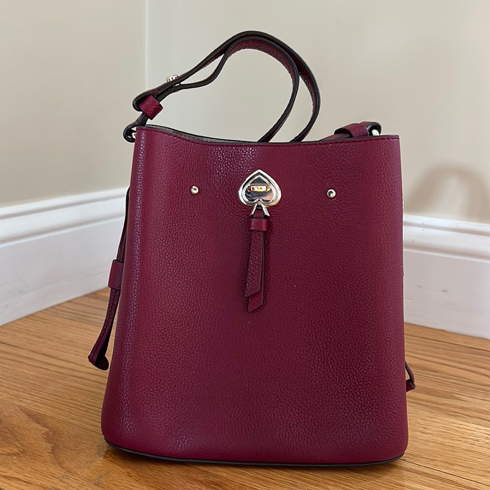 Kate Spade New York Small Marti bucket bag